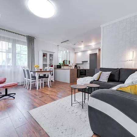 Apartment Dom Pod Jaworem By Interhome Polanica-Zdroj